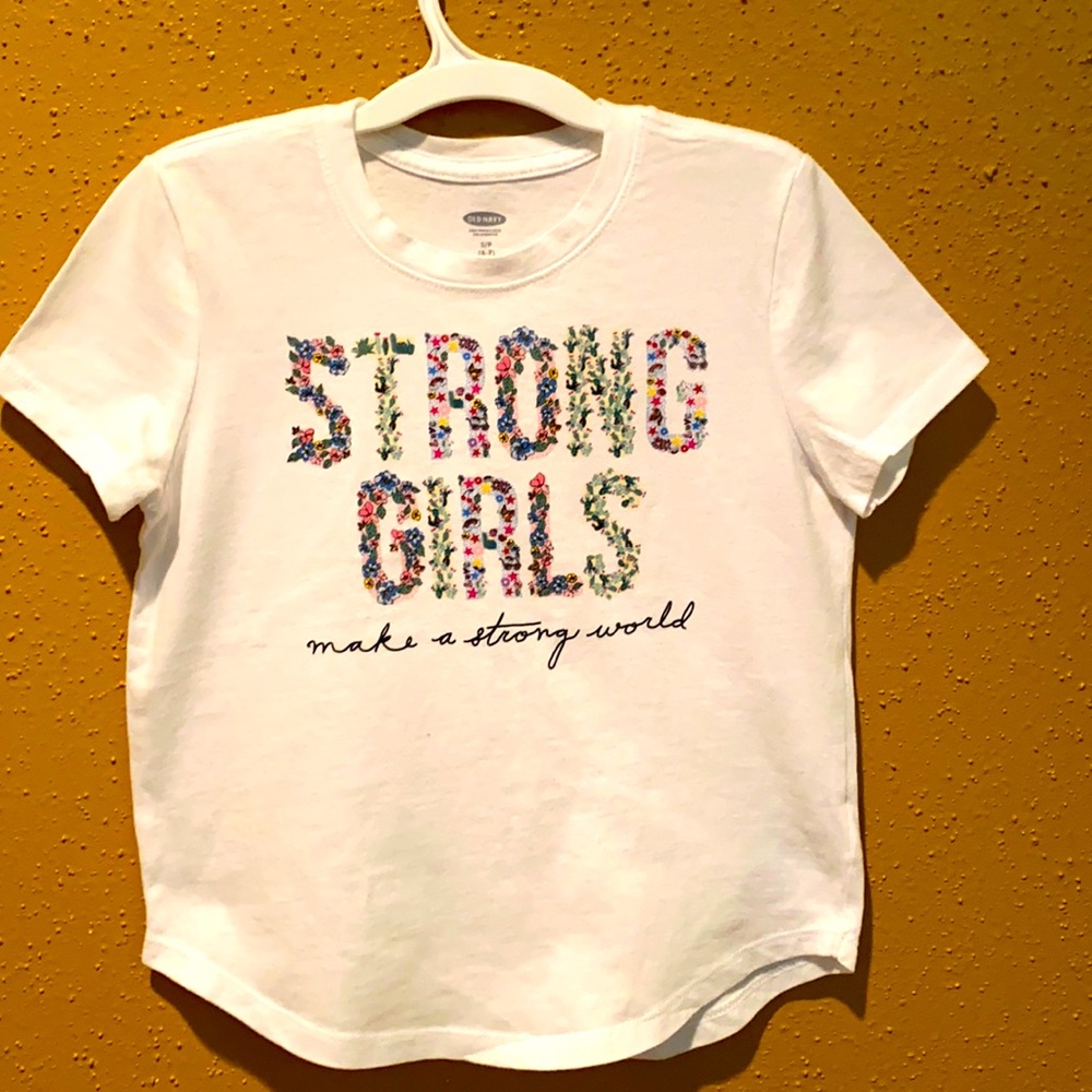 Cute T 🌷5 for $20